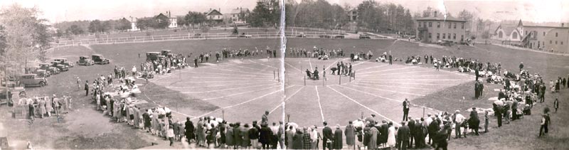 A panoramic view of a Heilwood FIrst Aid Meet, circa 1922 (click to enlarge).